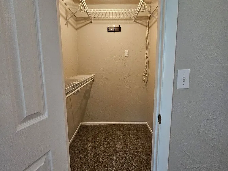 5629 E Minnesota Dr — Photo 32