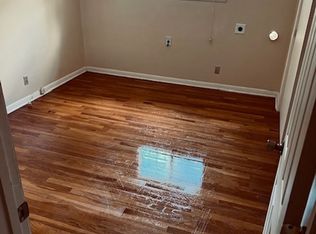909 Hawthorne St, Memphis, TN 38107
