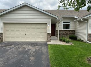 6846 Gingham Ct #1, Monticello, MN 55362