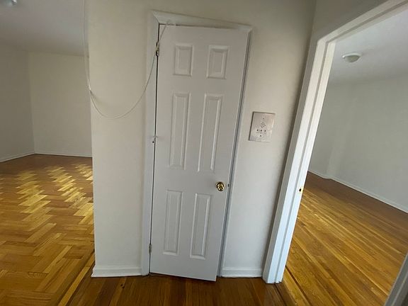 5th image of 43-31 45th St #G2