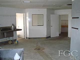 2nd image of 2980 Cargo St