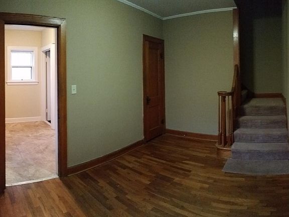 4th image of 509 W Crawford Ave