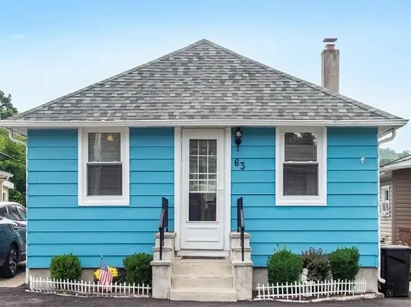 63 Maple Ln, Wayne, NJ 07470