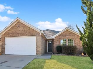 12233 Silver Mist Trl, Burleson, TX 76028