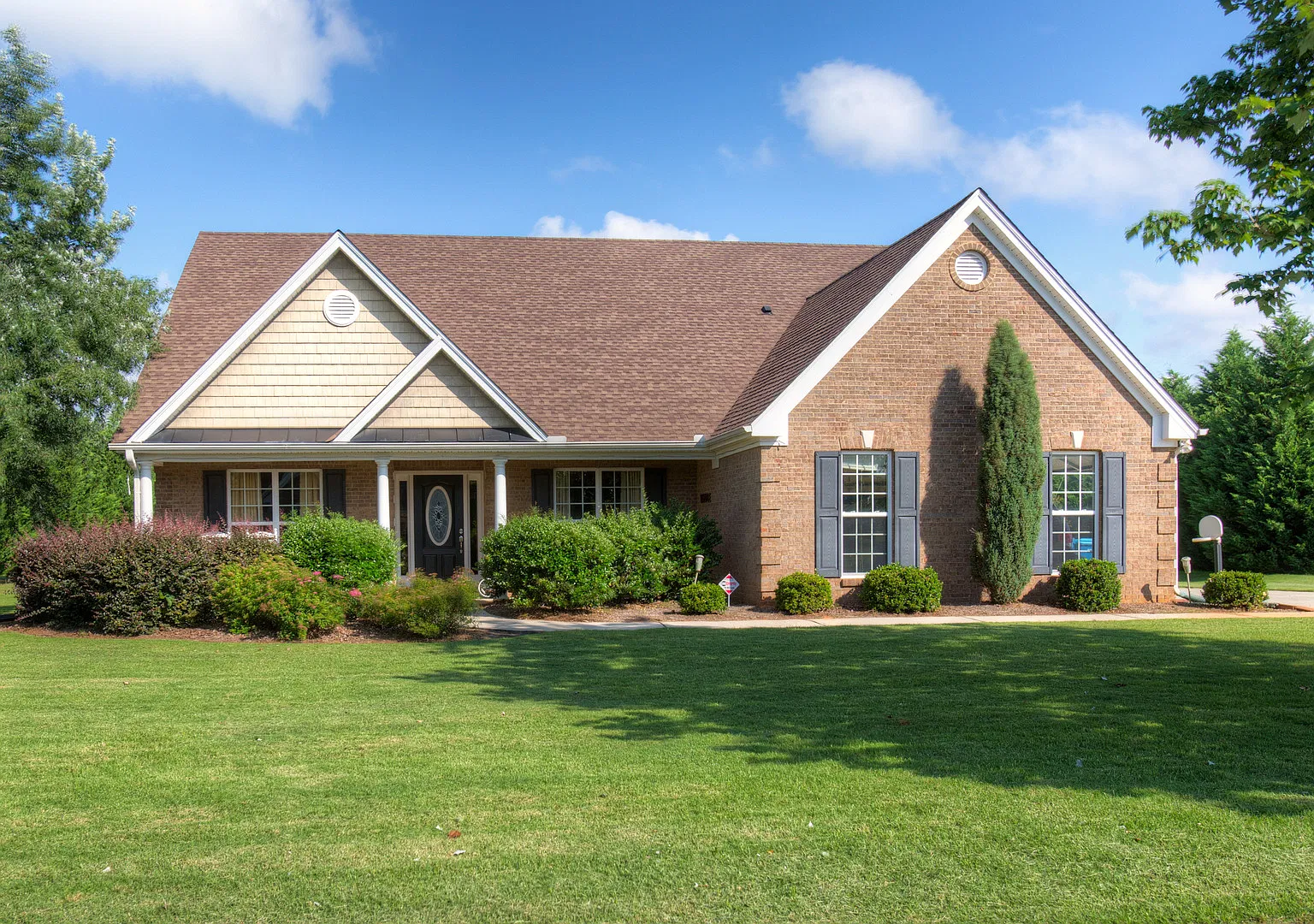 Spectacular 3 Bedroom 2 Bath House in Oconee County! — Photo 1