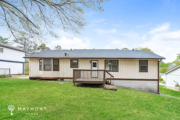 2524 Holly Berry Trl — Photo 14