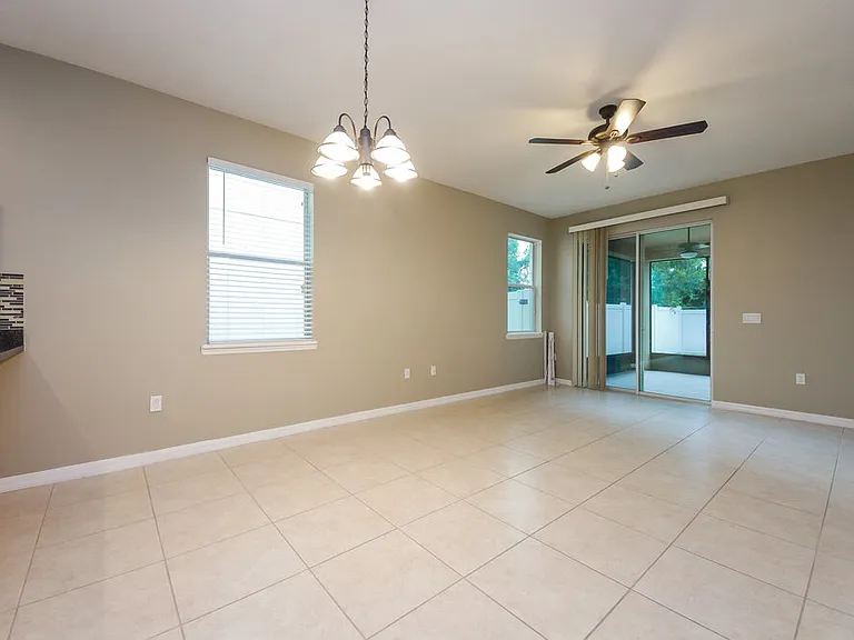 7424 Azalea Cove Cir — Photo 3