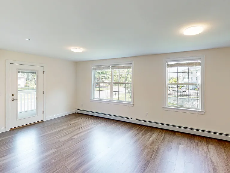 Autumn Woods Apartments — Photo 56