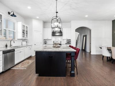 500 Sheer Bliss Ln, Fort Worth, TX, 76114