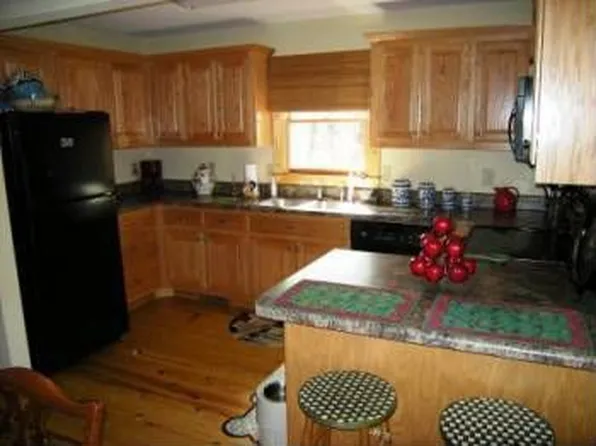 1424 Grindle Bridge Rd, Dahlonega, GA 30533