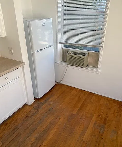 617 Kelton Ave #621-3/4 — Photo 9
