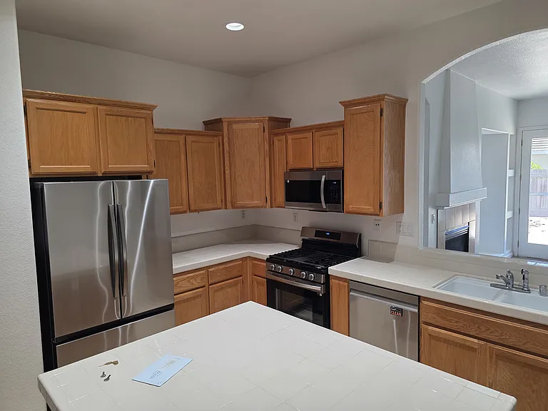 2271 Celtic Dr — Photo 7