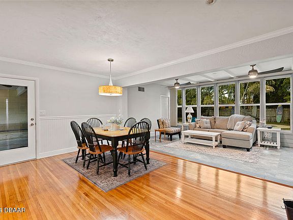 3rd image of 225 Woodland Ave