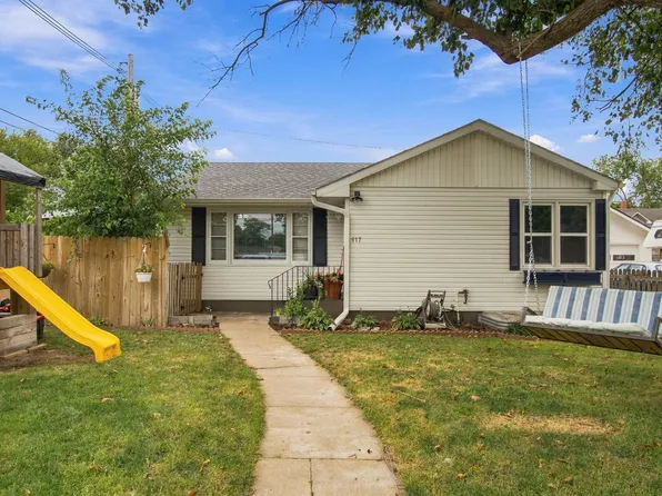 517 E 2nd St, Minden, NE 68959