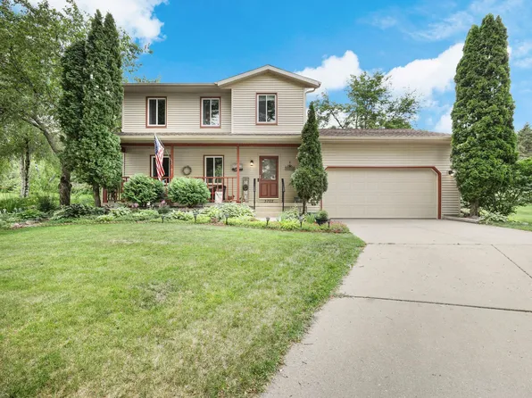3702 Spring Hill Ct, Middleton, WI 53562