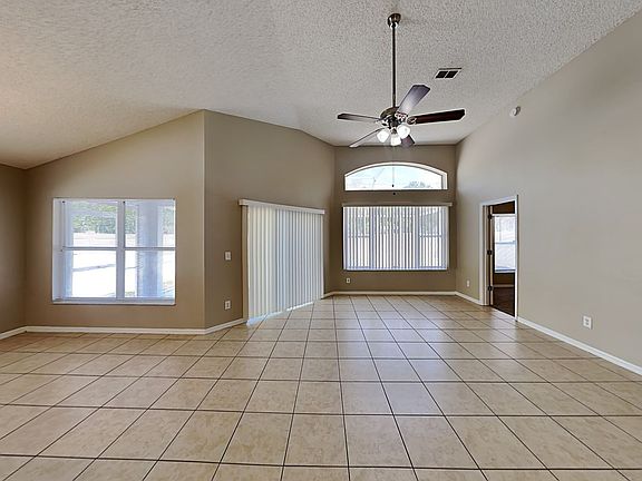 5th image of 8827 Key West Cir