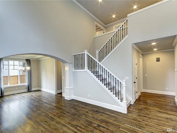 5th image of 21880 SE 20th St
