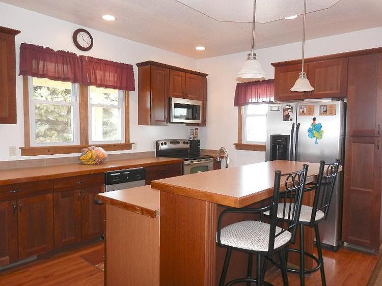 Handy island plus all updated lighting