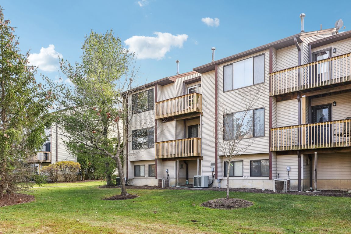 next background image