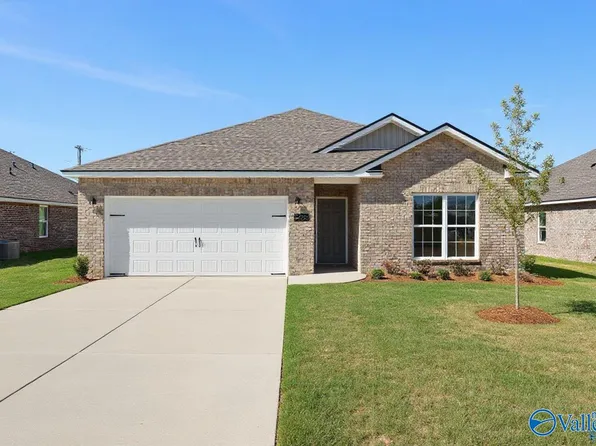 14170 Harvest Ridge Ln, Athens, AL 35611
