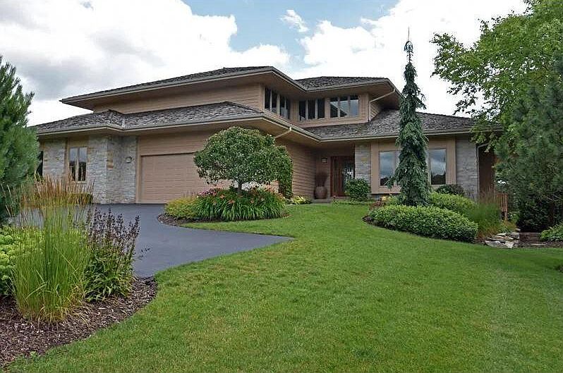 1119 East Sweetbriar LANE, Hartland, WI 53029 Zillow