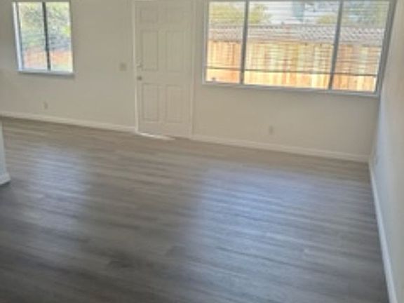 2nd image of 2034 Halterman Ave #B