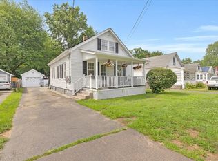 34 Brainard Rd, Enfield, CT 06082