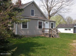 10033 Cleveland Rd, Carson City, MI 48811