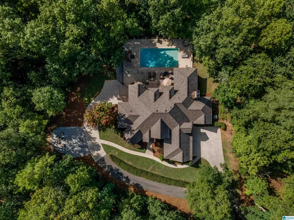 331 Stonegate Dr, Birmingham, AL 35242