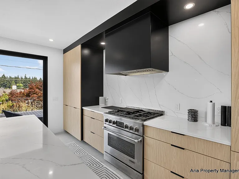418 Northshore Rd — Photo 20