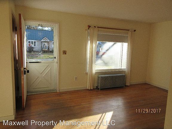 5th image of 519 Leahy Ln