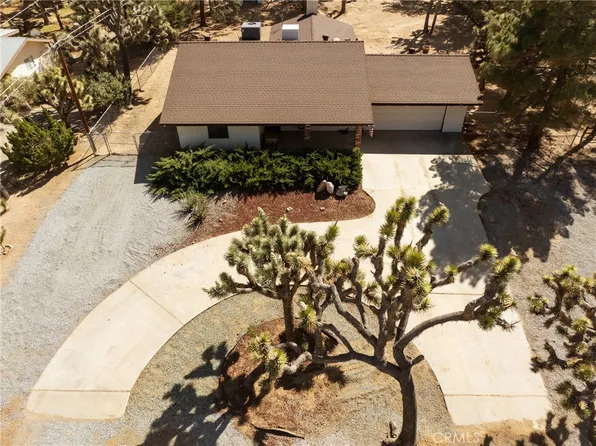 56547 Navajo Trl, Yucca Valley, CA 92284
