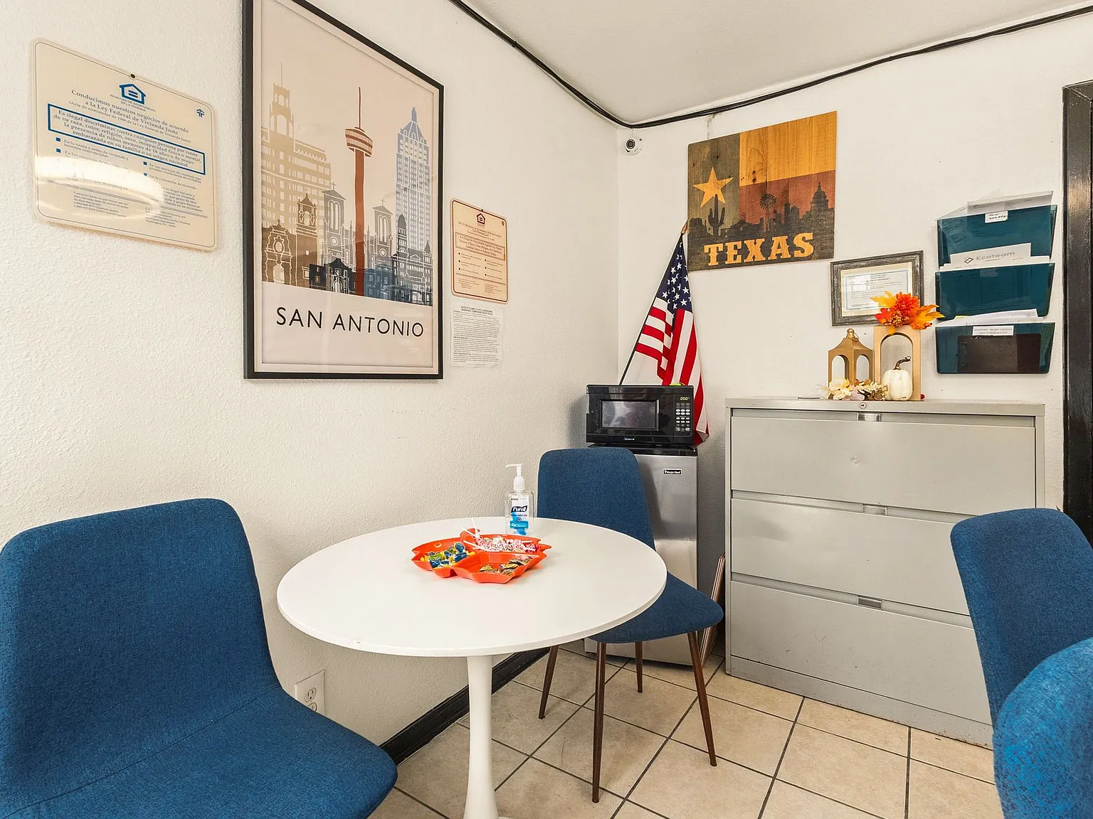 The Bella Apartments — Photo 3