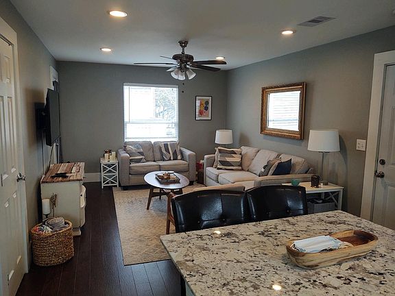 Another view of living area.