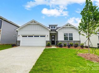 2814 Westmont Dr, Gastonia, NC 28052