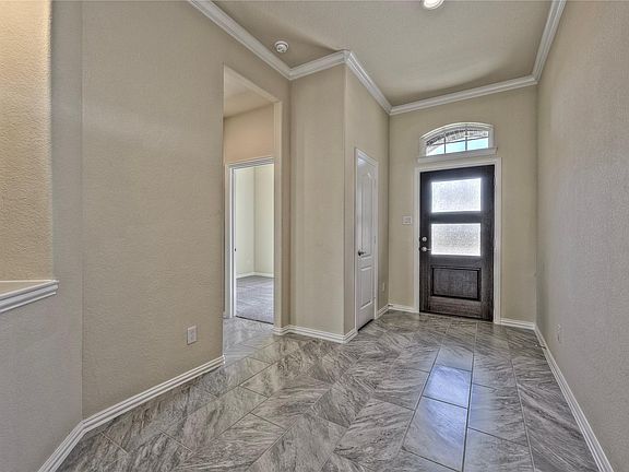 3rd image of 13202 Suntail Ct