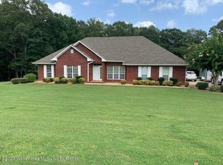 127 Quail Run Dr, Winfield, AL 35594