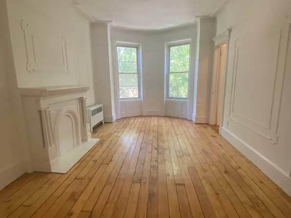 360 8th Street image 2 of 9