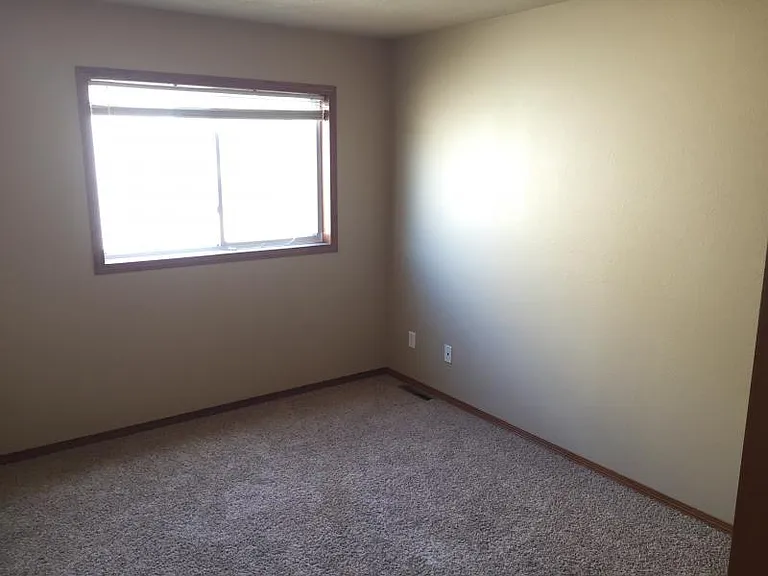 1723 Torrey Pines Dr — Photo 9