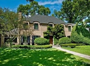 918 Forest Glen Dr E, Winnetka, IL