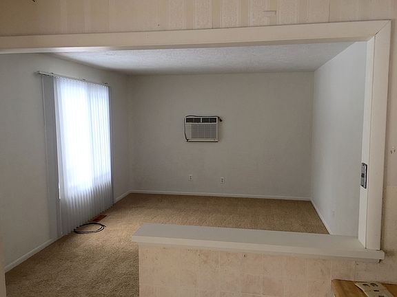 4th image of 4514 Manor Wood Dr S