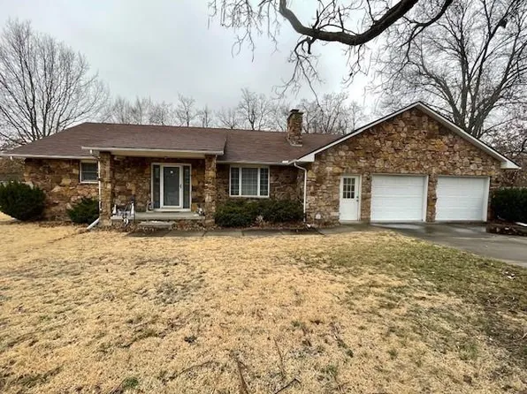 2201 N Rouse St, Pittsburg, KS 66762