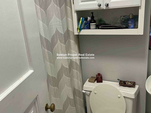 464 Beacon #2R Boston - Back Bay Unit Photo 4 (2)