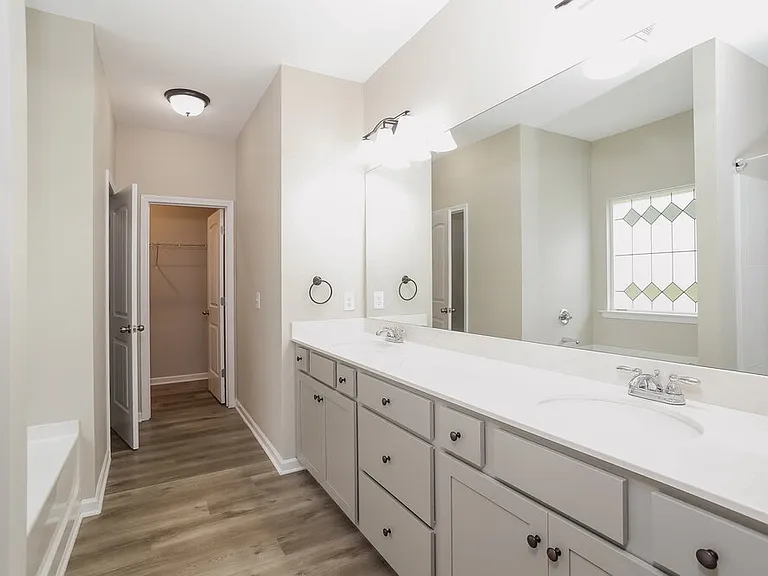 214 Arbor Dr — Photo 14