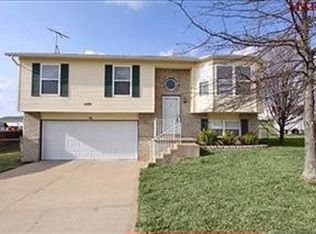 1105 Peach Tree Ct, Arnold, MO 63010