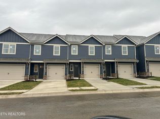1516 Mountain Quail Cir, Maryville, TN 37801