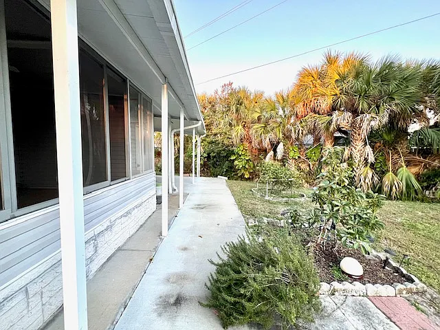 1322 Deer Trl — Photo 18
