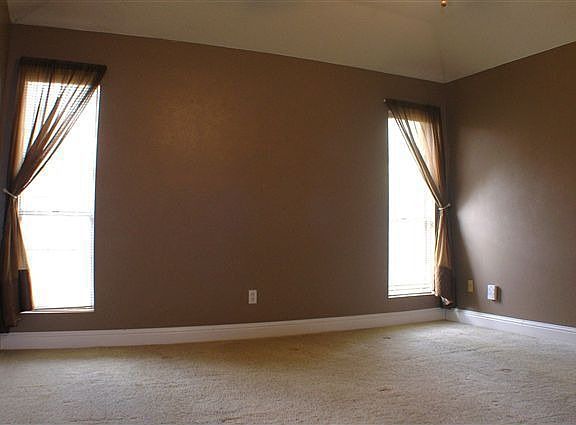 5th image of 12770 Tanoak Dr