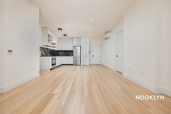Rented by Nooklyn NYC LLC | media 35