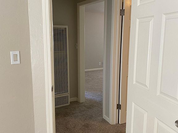 3rd image of 355 Las Palmas Ave